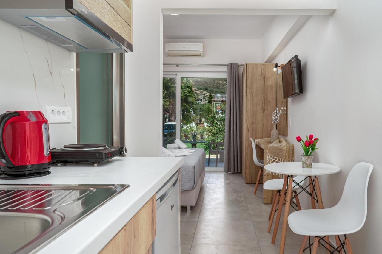 Antonis Apartments Kalamákion 외부 사진