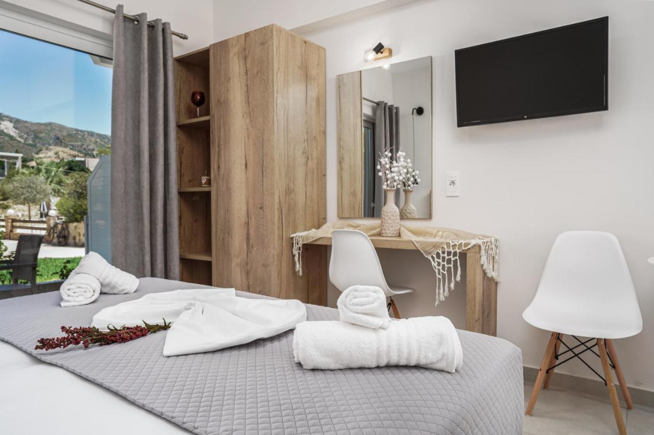 Antonis Apartments Kalamákion 외부 사진