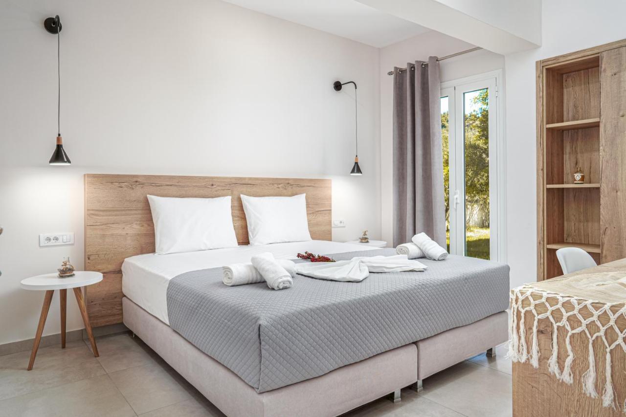 Antonis Apartments Kalamákion 외부 사진