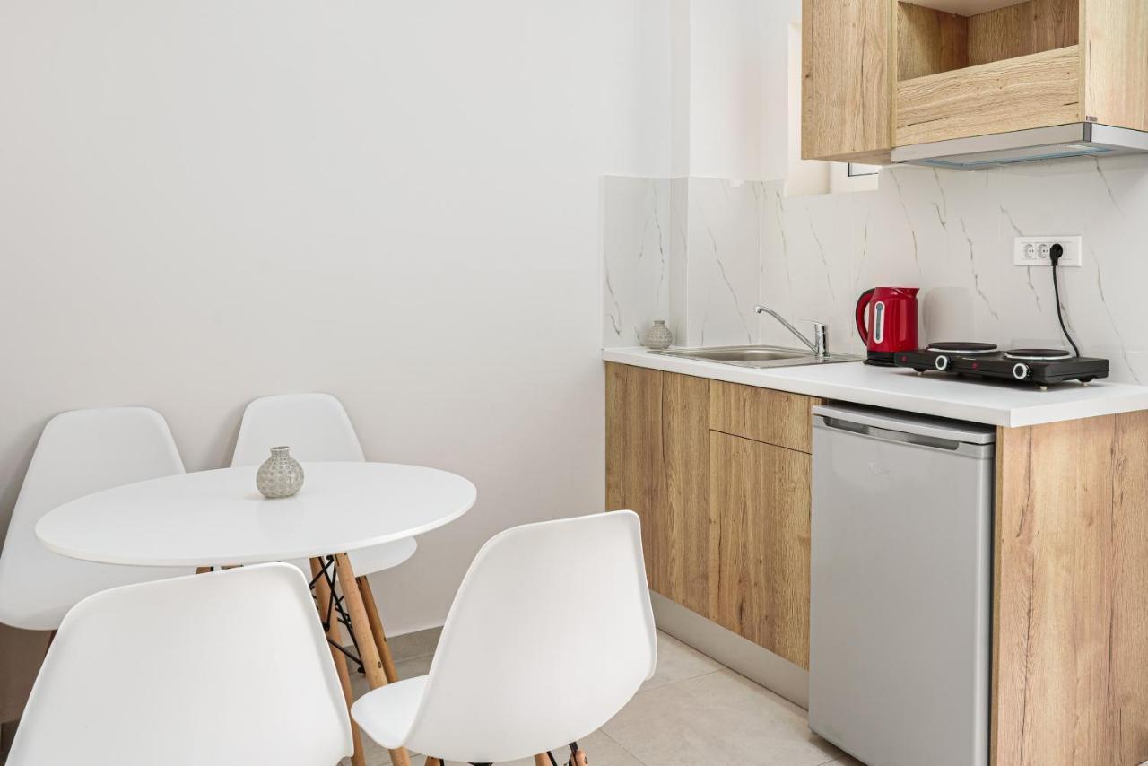 Antonis Apartments Kalamákion 외부 사진