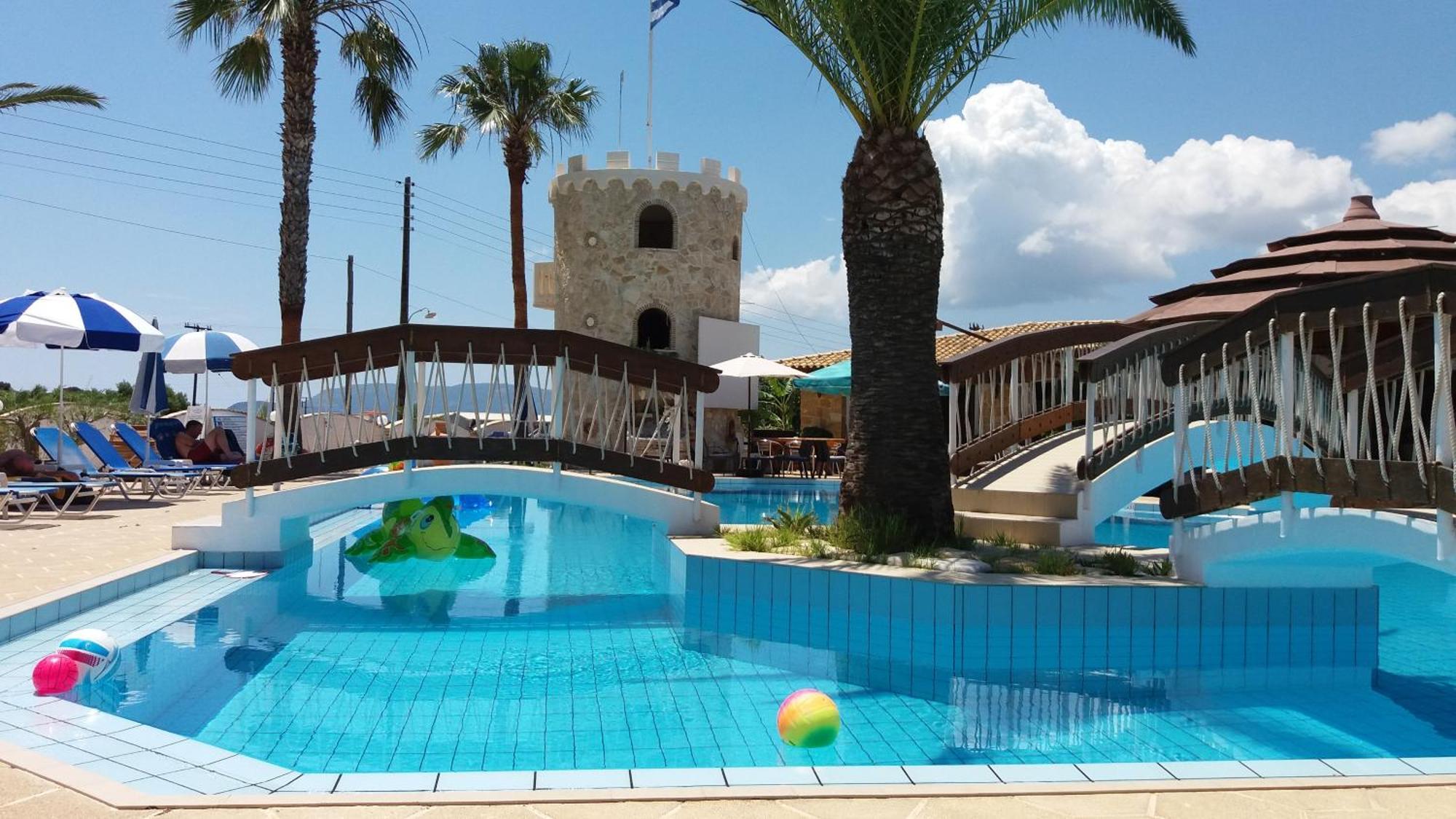 Antonis Apartments Kalamákion 외부 사진
