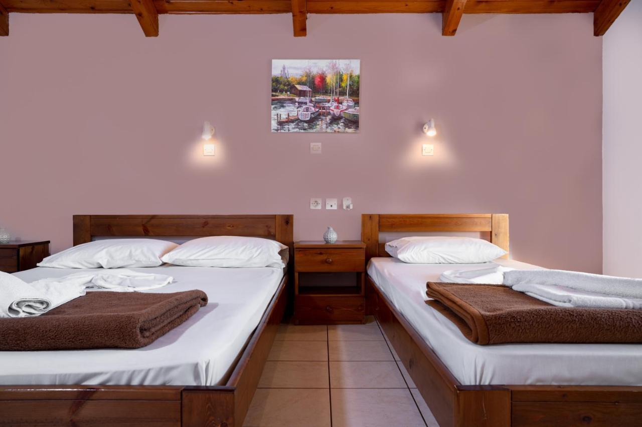 Antonis Apartments Kalamákion 외부 사진